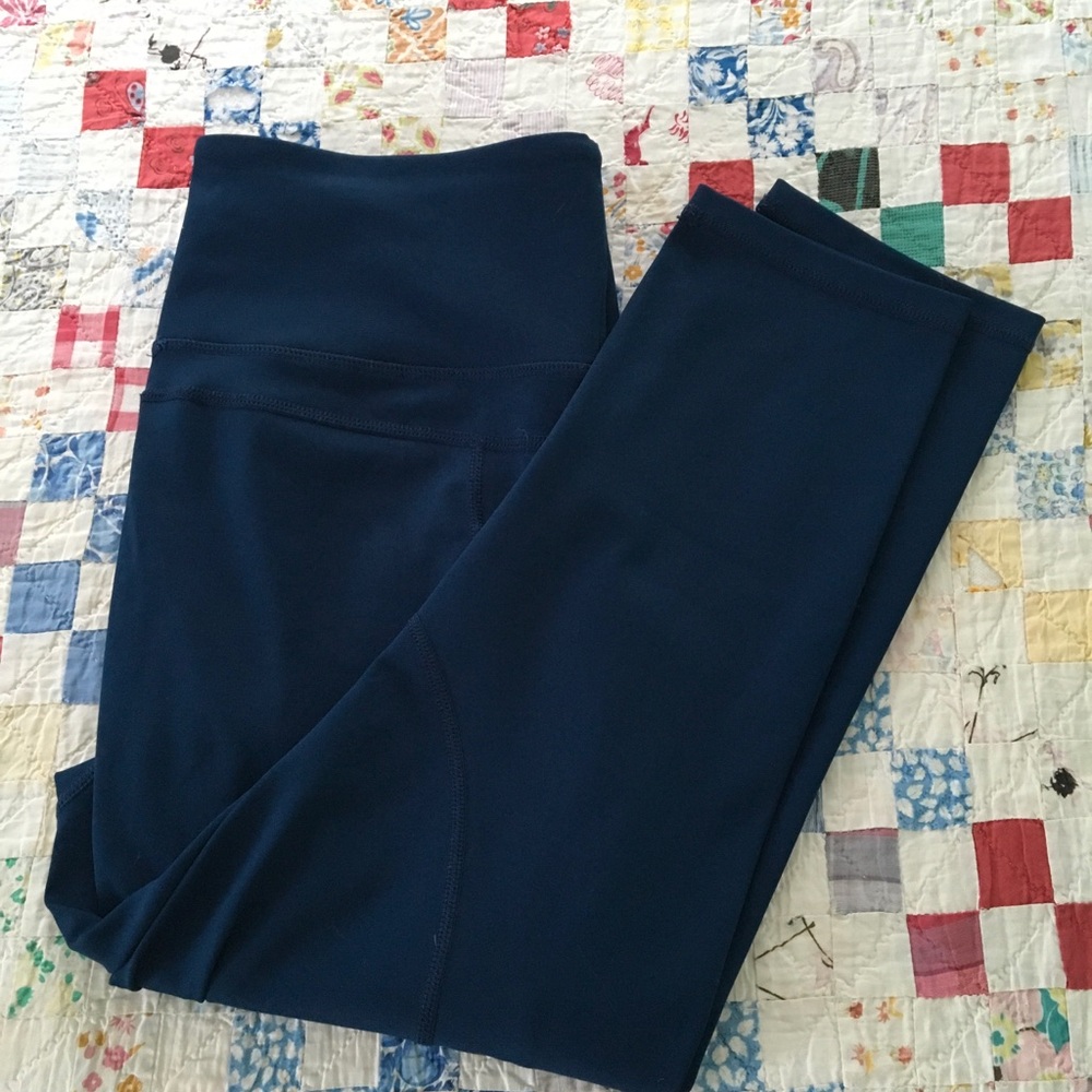 Zyia Navy Lnt View 2